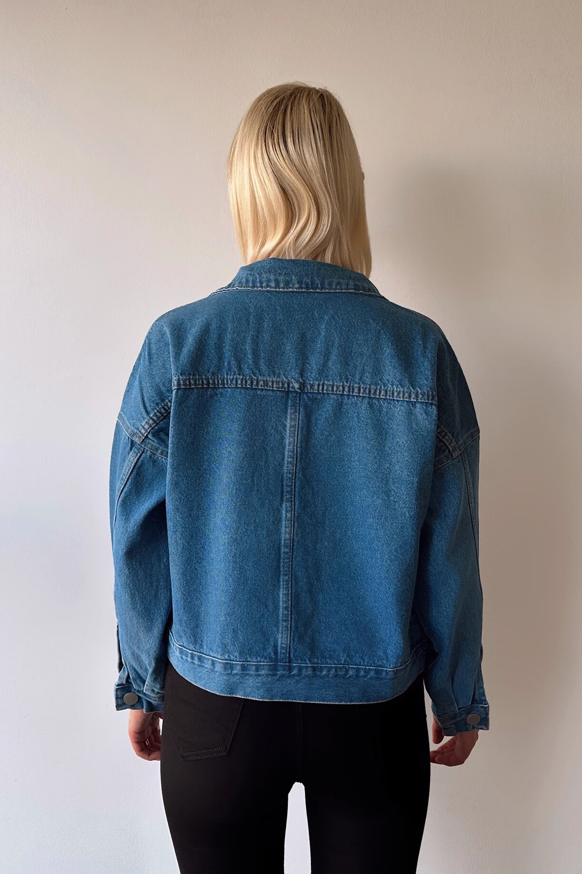Mavi Çift Cepli Crop Yıkamalı Denim Ceket