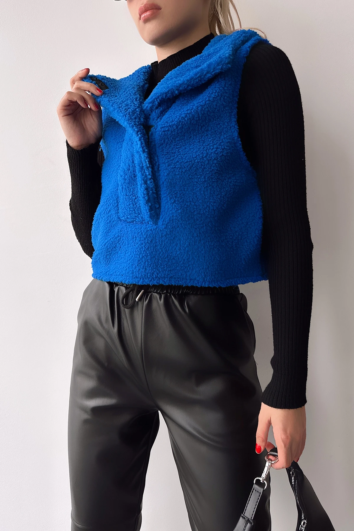 Saks Kapüşonlu Önü Çıtçıtlı Kolsuz Welsoft Sweatshirt