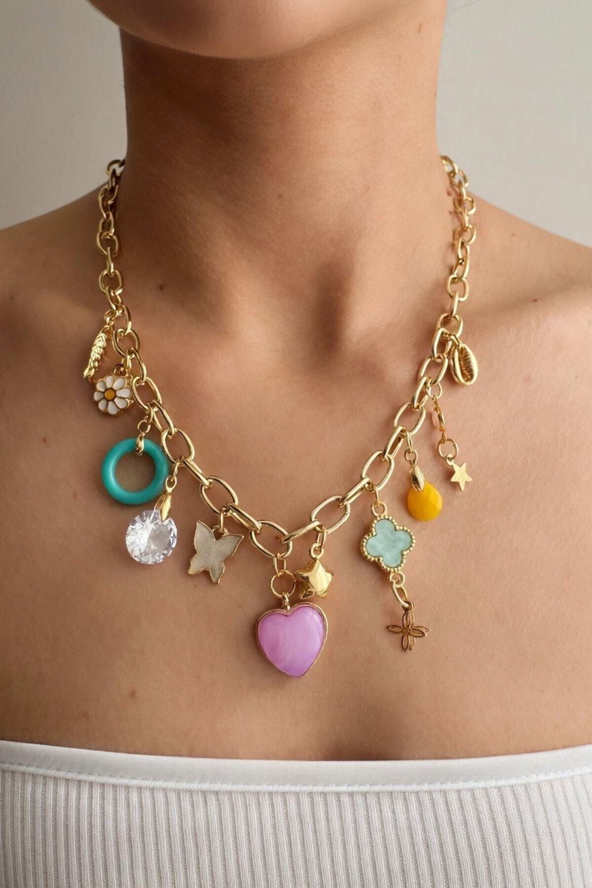 Gold Çeşitli Figürlü Zincir Charm Kolye