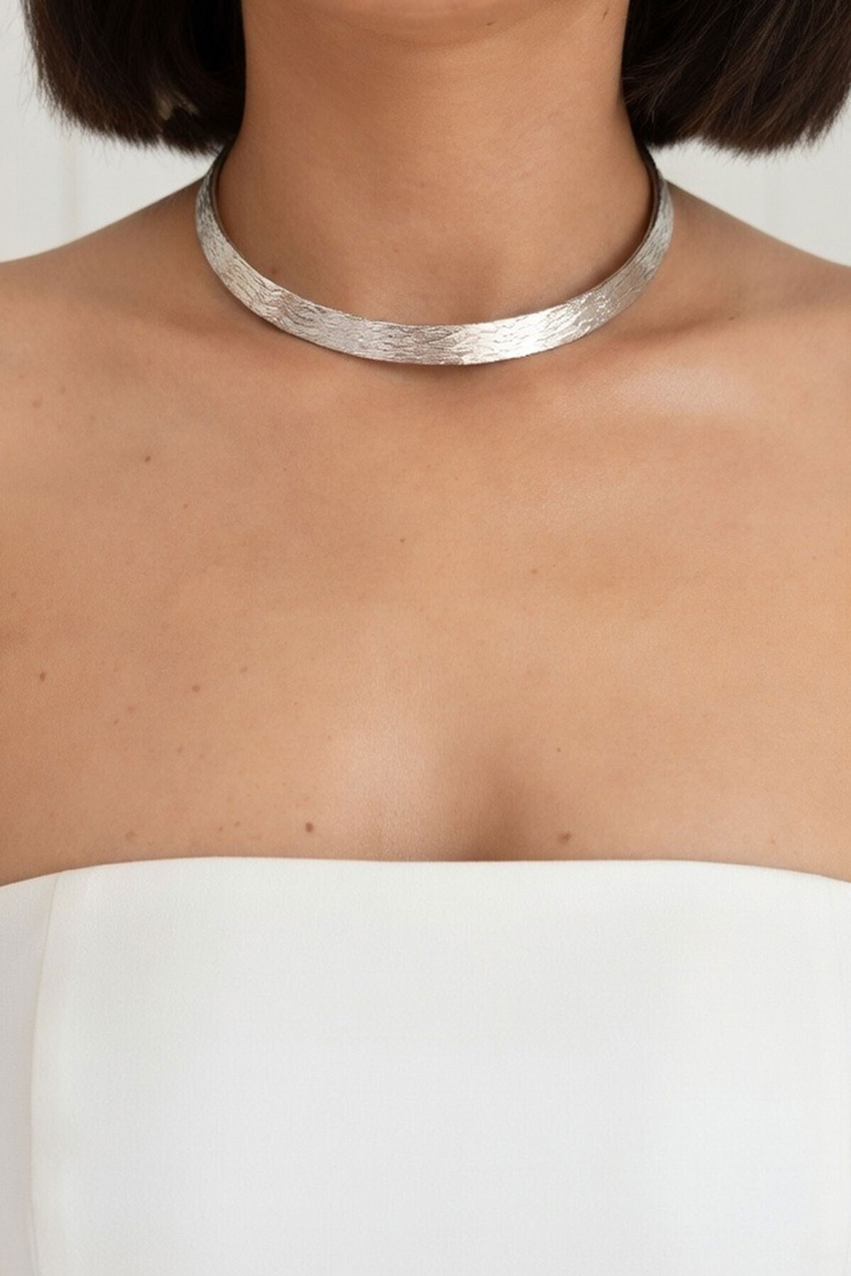 Silver Dövme Desenli Tasma Choker Kolye