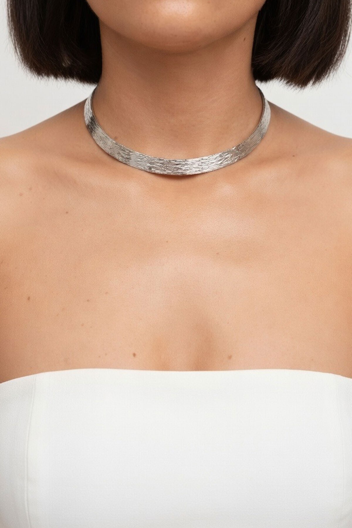 Silver Dövme Desenli Tasma Choker Kolye