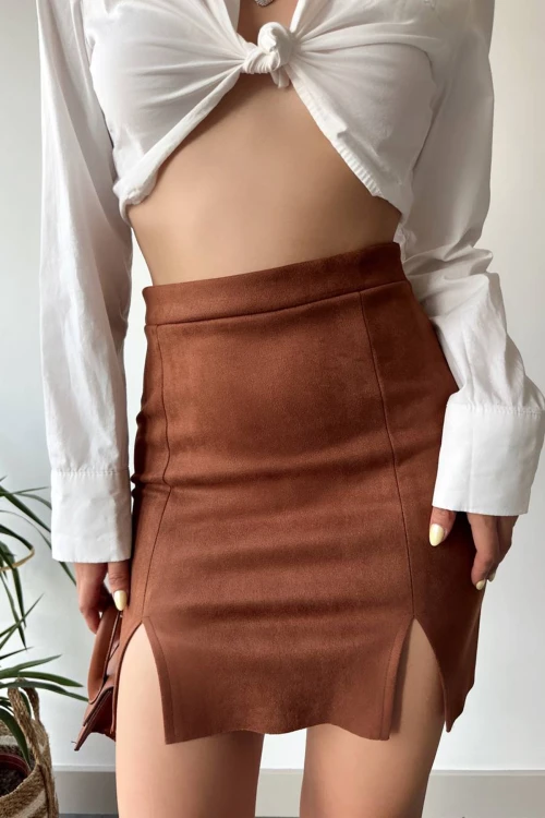 Taba Çift Yırtmaçlı Fermuarlı Süet Etek BC231015