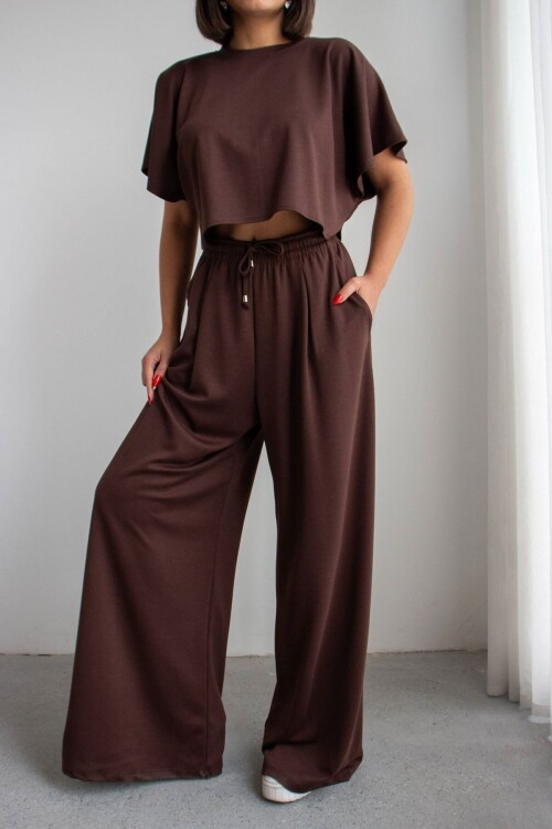 Acı Kahve Bol Paça Rahat Kesim Modal Kumaş Alt Üst Takım