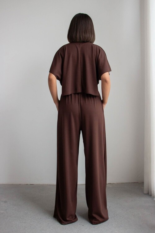 Acı Kahve Bol Paça Rahat Kesim Modal Kumaş Alt Üst Takım