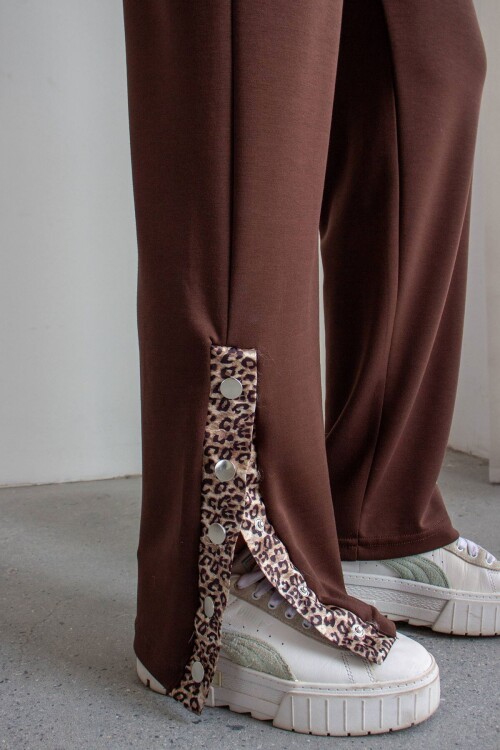 Acı Kahve Leopar Garnili Modal Kumaş Alt Üst Takım
