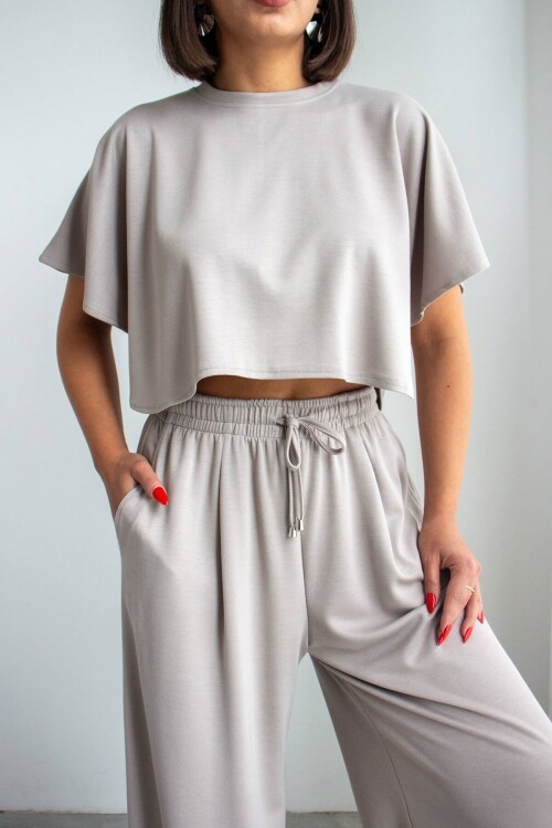 Bej Bol Paça Rahat Kesim Modal Kumaş Alt Üst Takım