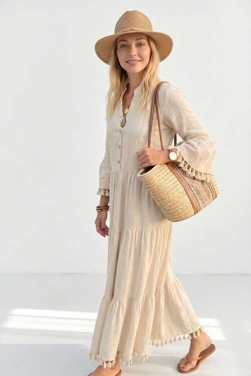 Alaçatı Keten Püskül Detaylı Maxi Boy Yazlık Elbise