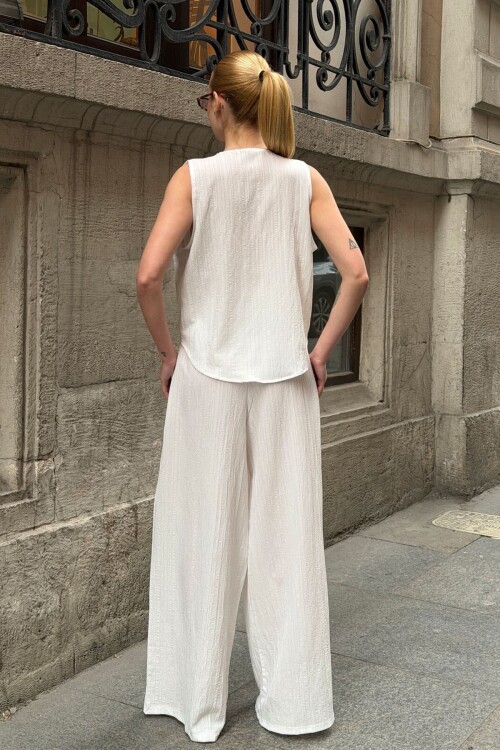 Beyaz Yakası Nakışlı Önden Bağlamalı Alt Üst Keten Takım