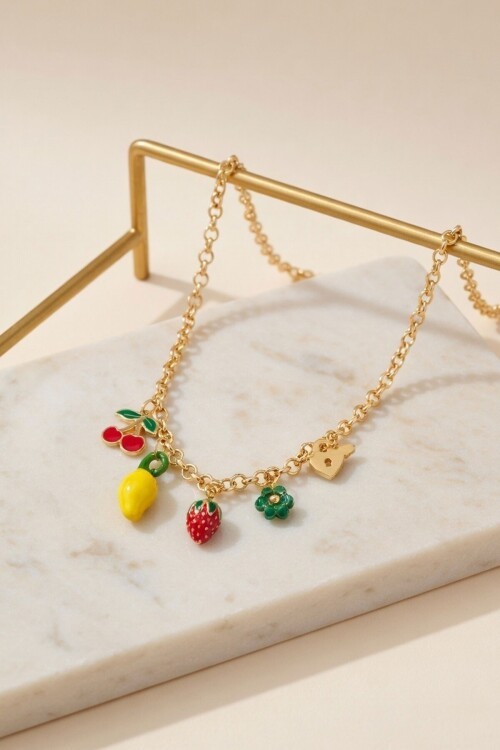 Gold Çilek Ve Limon Figürlü Charm Kolye