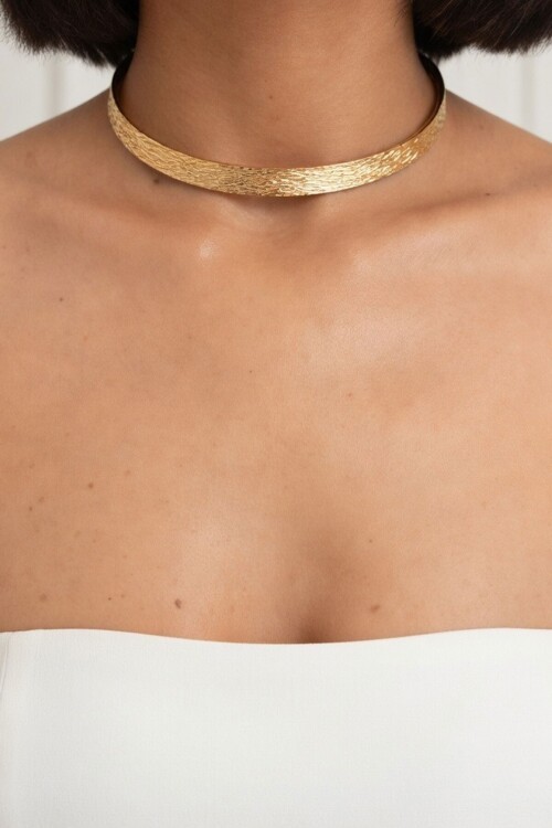 Gold Dövme Desenli Tasma Choker Kolye