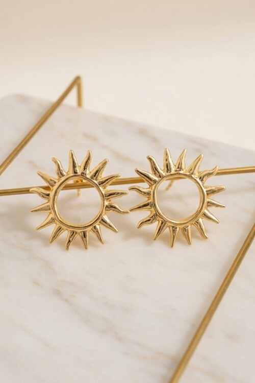 Gold Güneş Tasarımlı Oval Küpe