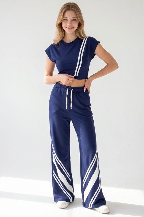 Lacivert Çizgili Modal Kumaş Crop Alt Üst Takım
