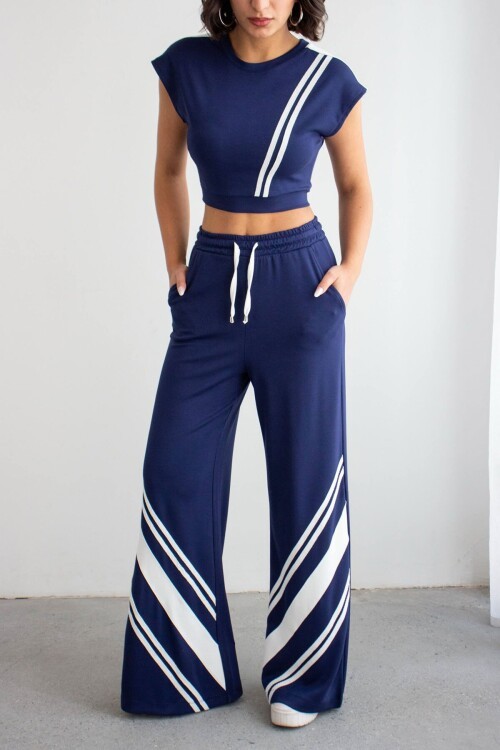 Lacivert Çizgili Modal Kumaş Crop Alt Üst Takım