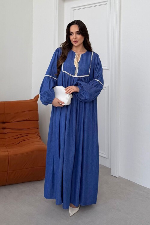 Lacivert Şerit Ponponlu Tensel Dokuma Elbise