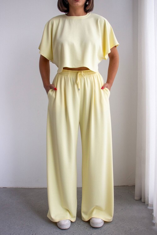 Sarı Bol Paça Rahat Kesim Modal Kumaş Alt Üst Takım