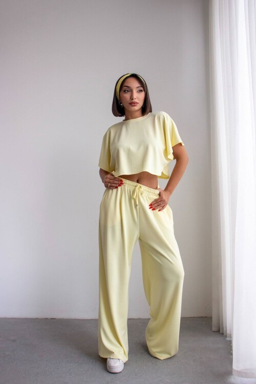 Sarı Bol Paça Rahat Kesim Modal Kumaş Alt Üst Takım