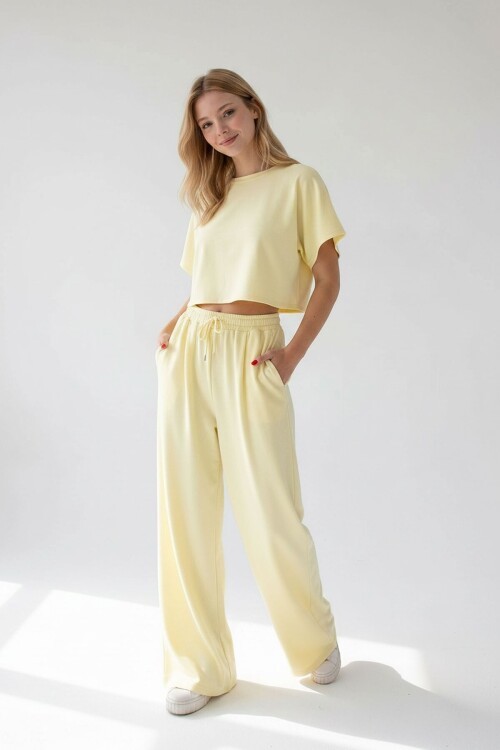 Sarı Bol Paça Rahat Kesim Modal Kumaş Alt Üst Takım