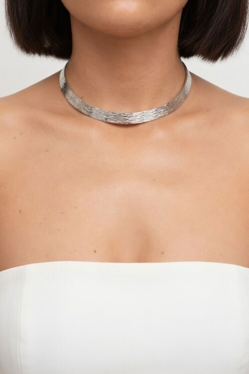 Silver Dövme Desenli Tasma Choker Kolye