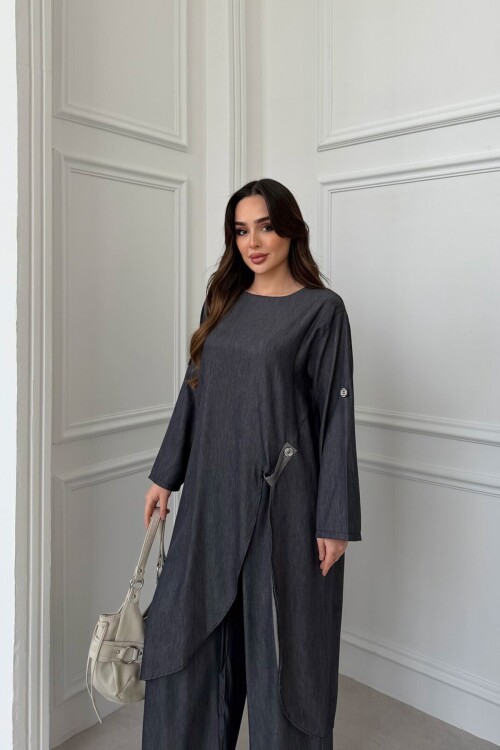 Siyah Önden Ve Arkadan Yırtmaçlı Tensel Kumaş Alt Üst Takım