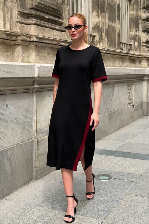 Siyah Şeritli Yırtmaç Detaylı Modal Kumaş Elbise