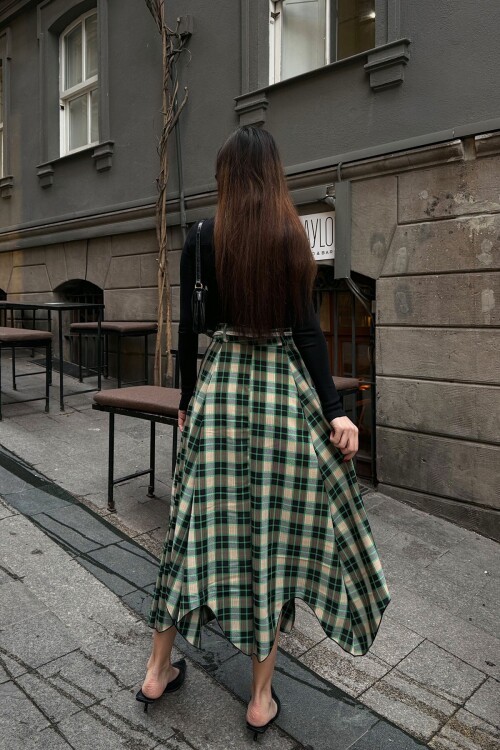 Yeşil Ekose Desenli Beli Kemerli Maxi Boy Etek