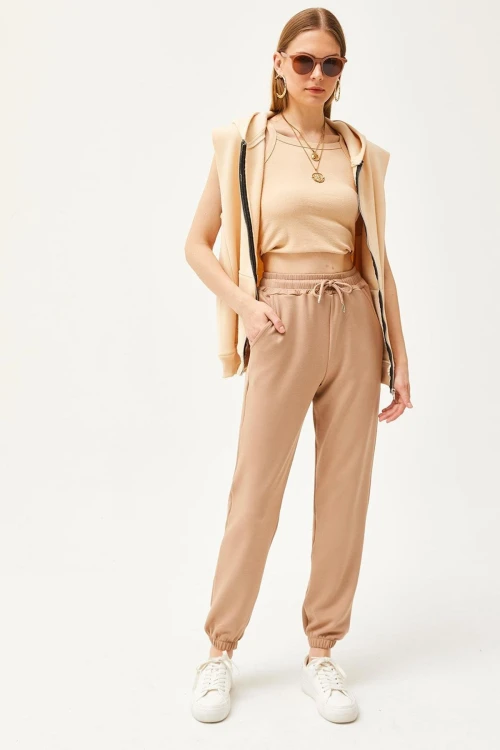 Bej Çift Cepli Yumuşak Dokulu Modal Paçası Lastikli Jogger Eşofman Altı