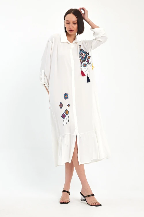 Maxi Boy Beyaz Nakış İşlemeli Uzun Boy Dokuma Elbise BCVL-241022