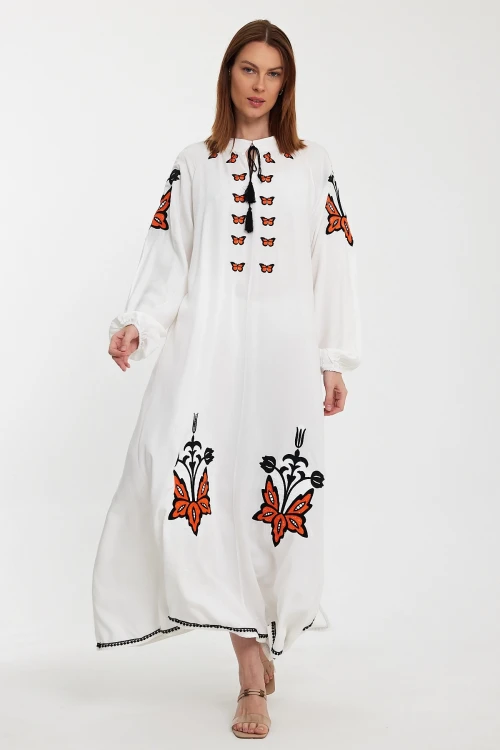 Maxi Boy Beyaz Nakış İşlemeli Uzun Boy Dokuma Elbise BCVL-241026