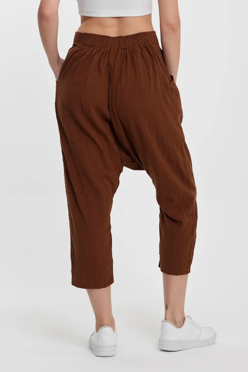 Maxi Boy Kahverengi Çift Cepli Düğme Detaylı Düşük Ağ Şalvar Pantolon BCVL-245326