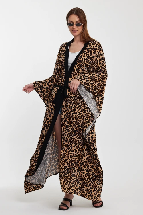 Maxi Boy Kahverengi Leopar Desenli Beli Kuşaklı Uzun Boy Dokuma Kimono Ceket BCVL-24964