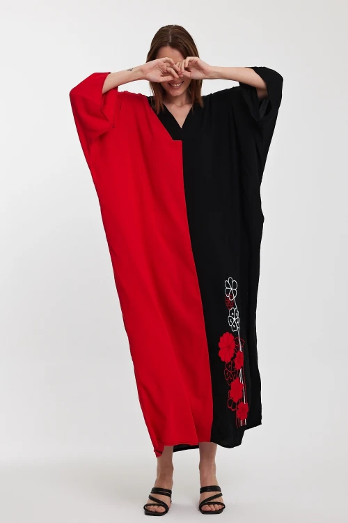 Maxi Boy Kırmızı V Yaka Nakış İşlemeli Renk Bloklu Uzun Boy Gömlek Elbise BCVL-24958