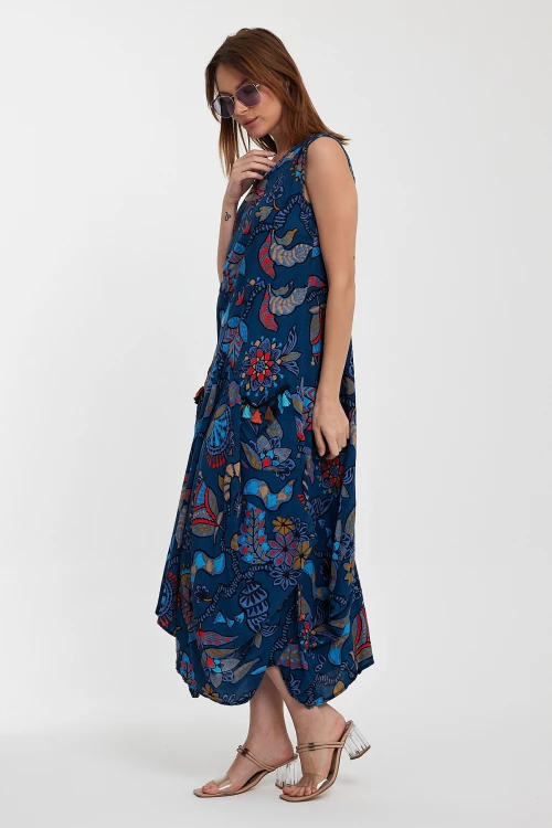 Maxi Boy Lacivert Bisiklet Yaka Çift Cepli Sıfır Kol Çiçek Desenli Rahat Kalıp Elbise BCVL-242014