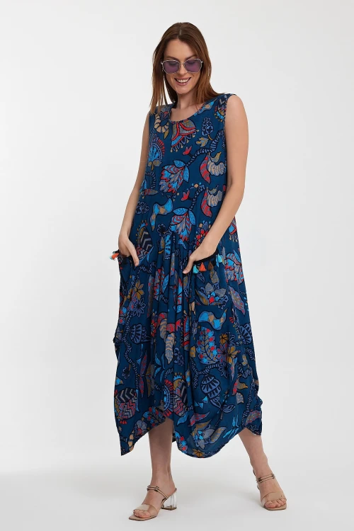 Maxi Boy Lacivert Bisiklet Yaka Çift Cepli Sıfır Kol Çiçek Desenli Rahat Kalıp Elbise BCVL-242014