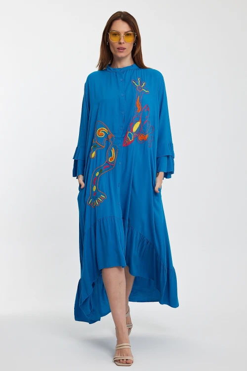 Maxi Boy Mavi Hakim Yaka Nakış İşlemeli Uzun Boy Dokuma Gömlek Elbise BCVL-248140