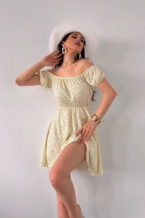 Sarı Madonna Yaka Çiçek Desenli Krinkıl Elbise BCDF-234603