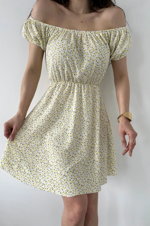 Sarı Madonna Yaka Çiçek Desenli Krinkıl Elbise BCDF-234603