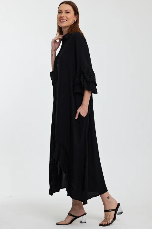 Maxi Boy Siyah Hakim Yaka Güpür Detaylı Uzun Boy Dokuma Gömlek Elbise BCVL-24S50