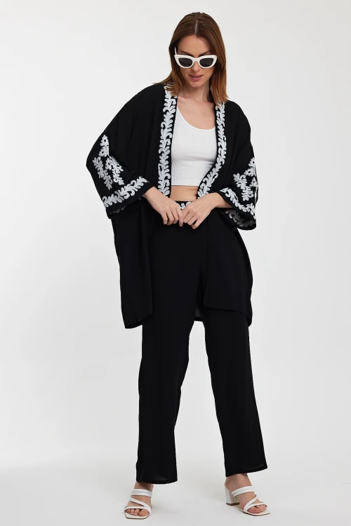 Maxi Boy Siyah Nakış İşlemeli Alt Üst Kimono Pantolon Takım BCVL-24950