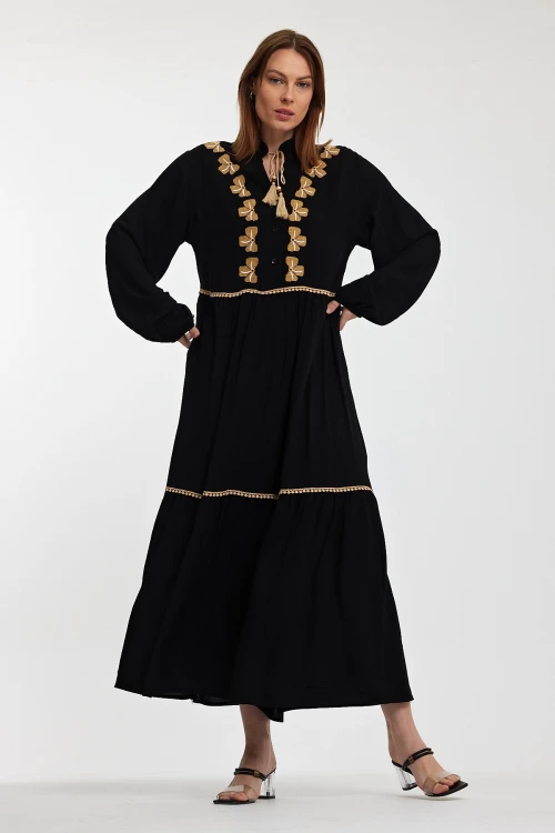 Maxi Boy Siyah Nakış İşlemeli Uzun Boy Dokuma Elbise BCVL-241005