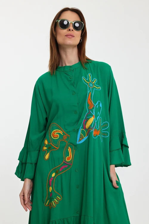 Maxi Boy Yeşil Hakim Yaka Nakış İşlemeli Uzun Boy Dokuma Gömlek Elbise BCVL-248140