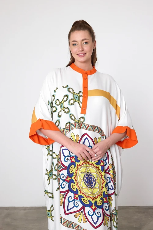 Maxi Boy Beyaz Baskılı Dokuma Viscon Elbise BCVL-251089