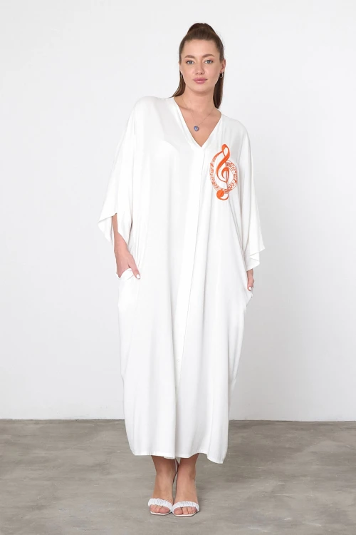 Maxi Boy Beyaz Nakış İşlemeli Dokuma Viscon Elbise BCVL-25V050