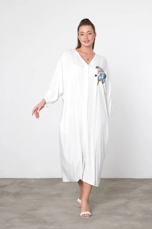 Maxi Boy Beyaz Nakış İşlemeli Dokuma Viscon Elbise BCVL-25V048