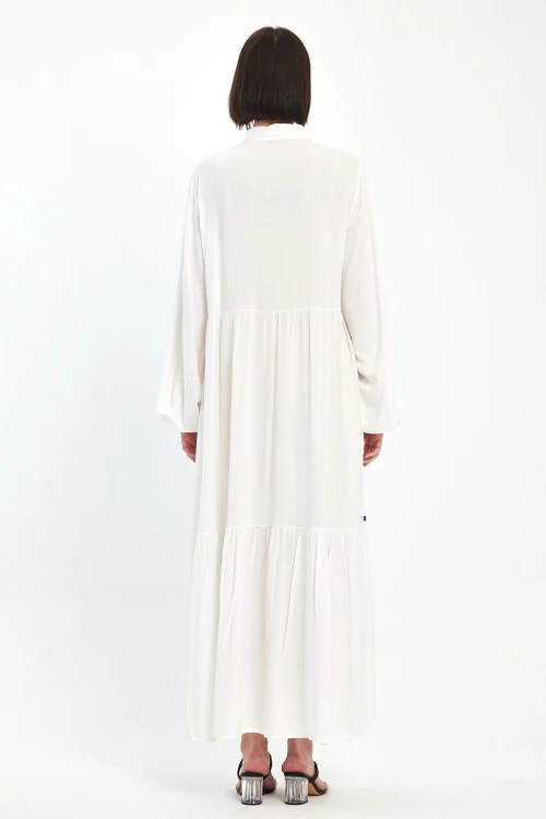 Maxi Boy Beyaz Nakış İşlemeli Uzun Viscon Dokuma Elbise BCVL-251004