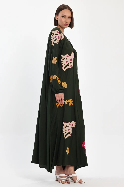 Maxi Boy Haki Hakim Yaka Nakış İşlemeli Uzun Dokuma Elbise BCVL-24915