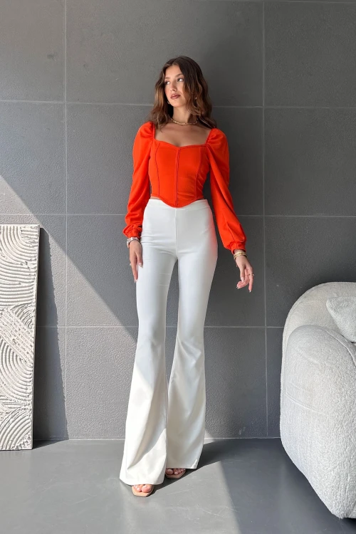 Kırmızı Kare Yaka Şerit Detaylı Bluz BCDF-242111