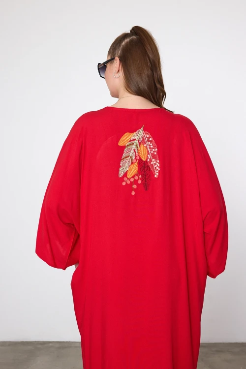 Maxi Boy Kırmızı Nakış İşlemeli Dokuma Viscon Elbise BCVL-25V039