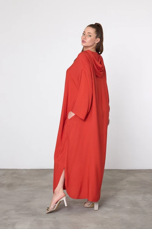 Maxi Boy Kırmızı Nakış İşlemeli Örme Viscon Elbise BCVL-25V037