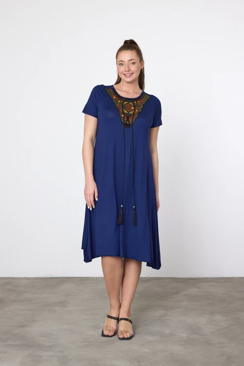 Maxi Boy Lacivert Nakış İşlemeli Örme Viscon Elbise BCVL-25V22