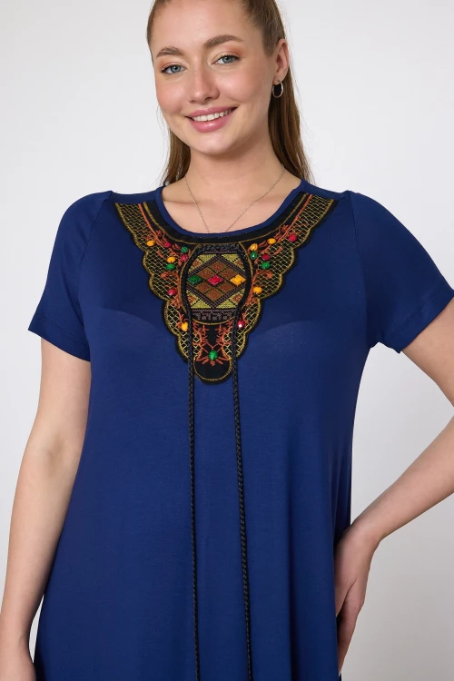 Maxi Boy Lacivert Nakış İşlemeli Örme Viscon Elbise BCVL-25V22